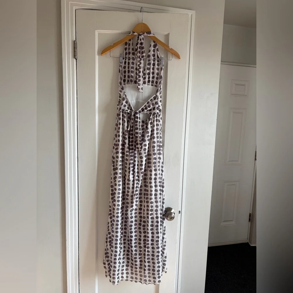 Elegant Polka Dot Halter Maxi Dress - Picture 5 of 5